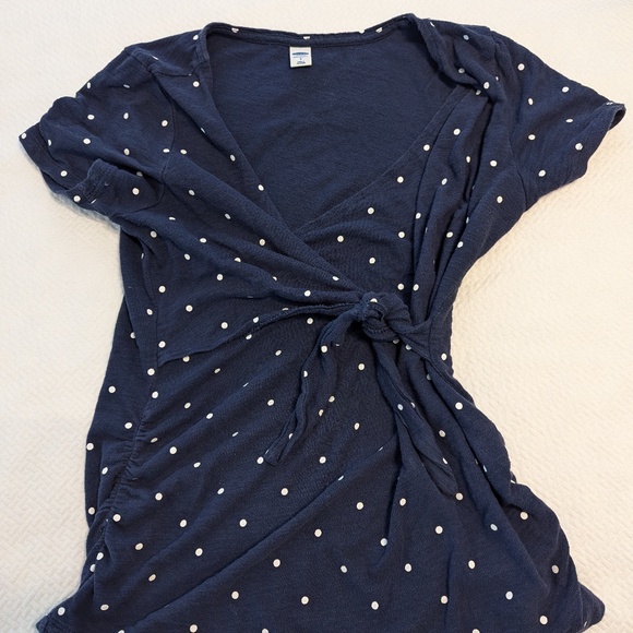 Old Navy Size Small Maternity Top -- Navy Blue with White Polka Dots - Picture 1 of 2